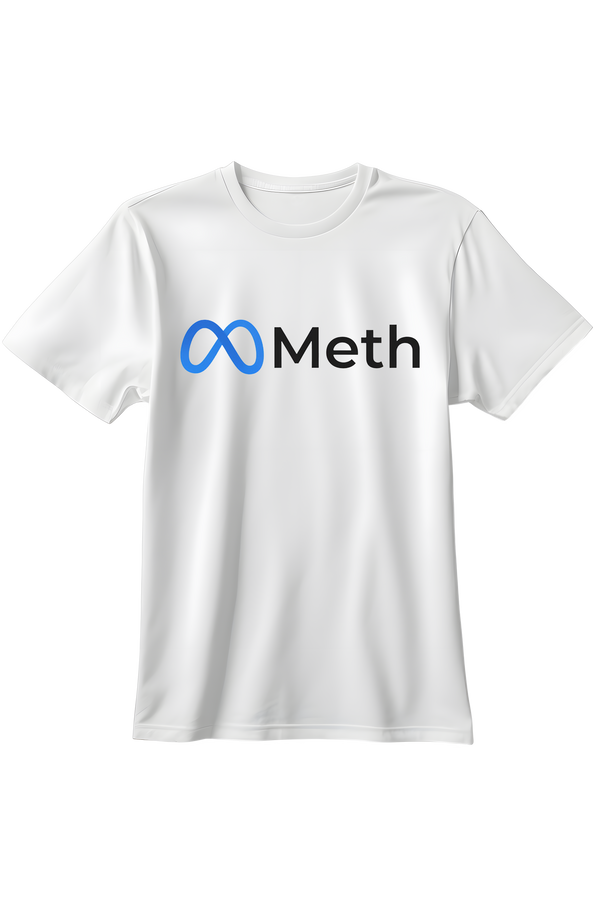 Biały t-shirt z niebieskim logotypem nieskończoności (parodia Meta) i czarnym napisem Meth obok.